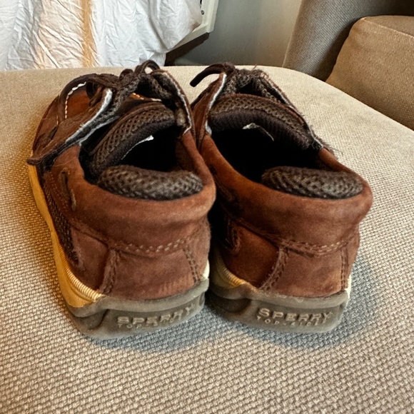 Sperry’s toddler boat shoes - Picture 3 of 6